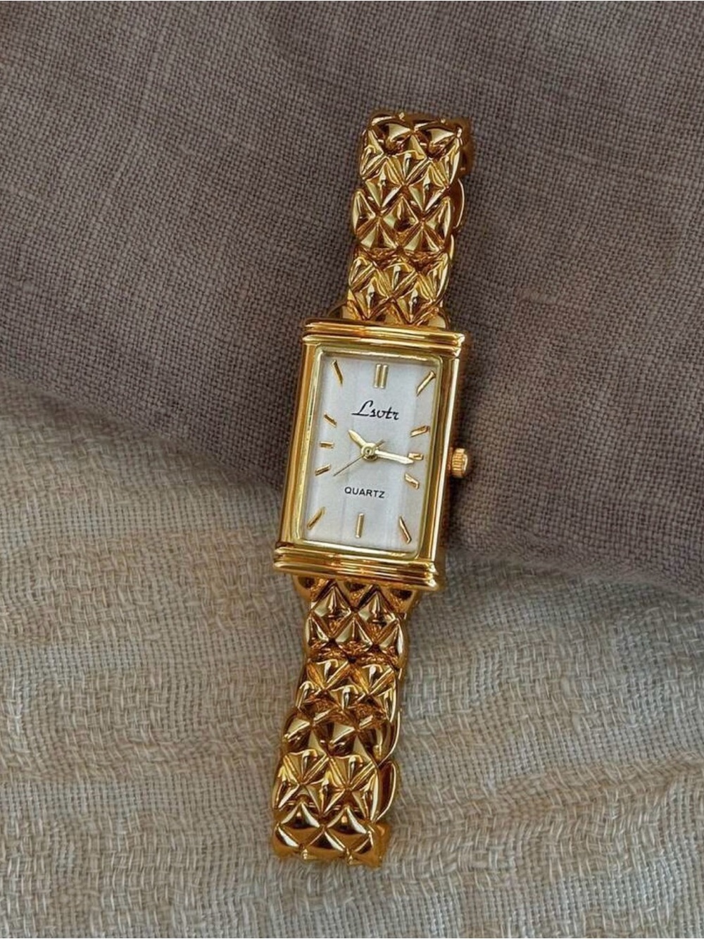 French Vintage-Inspired Gold-Tone Women's Quartz Bracelet Watch